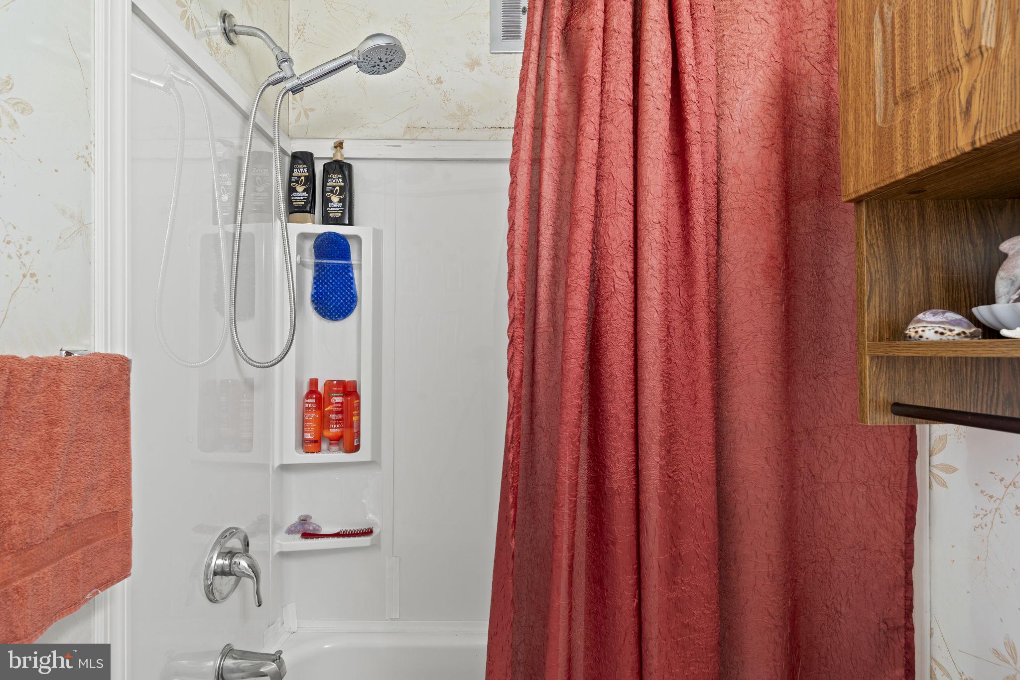 400 BURLINGTON AVENUE