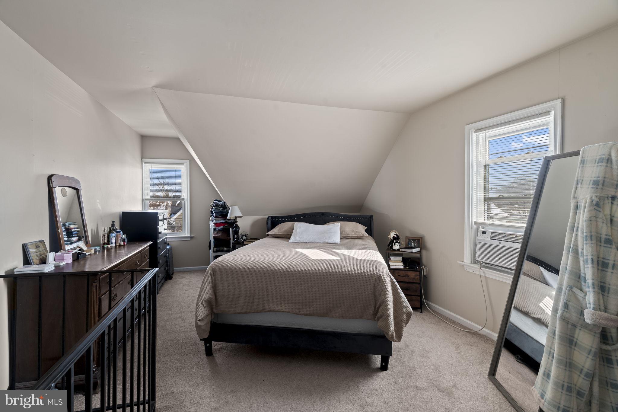 400 BURLINGTON AVENUE