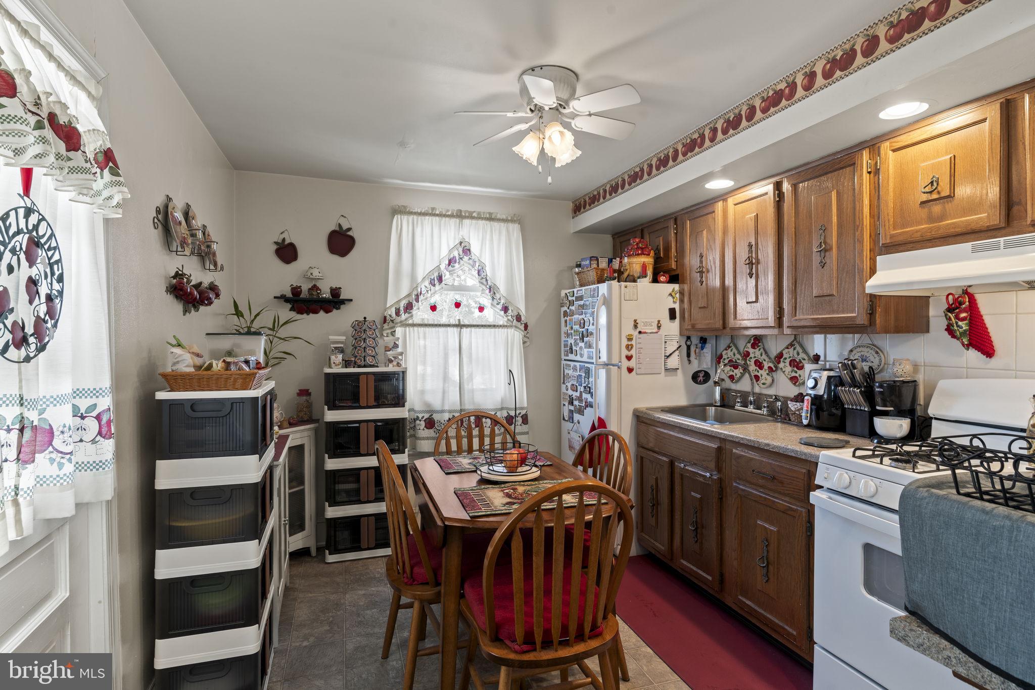 400 BURLINGTON AVENUE