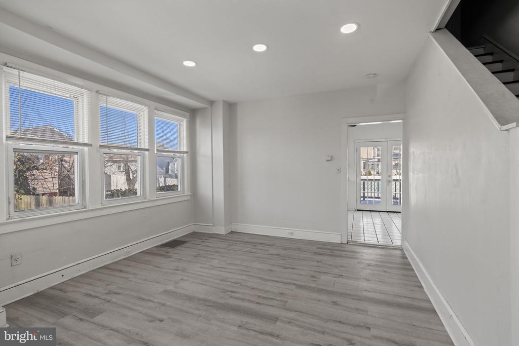500 ARNDT AVENUE