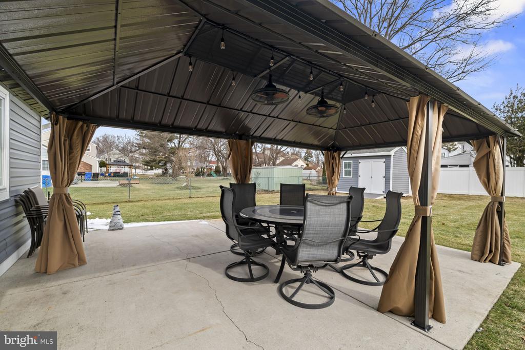 190 WESTOVER DRIVE