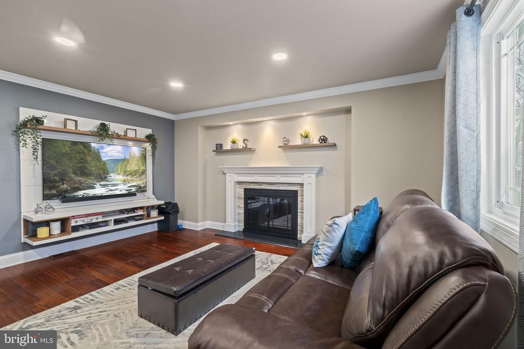 190 WESTOVER DRIVE