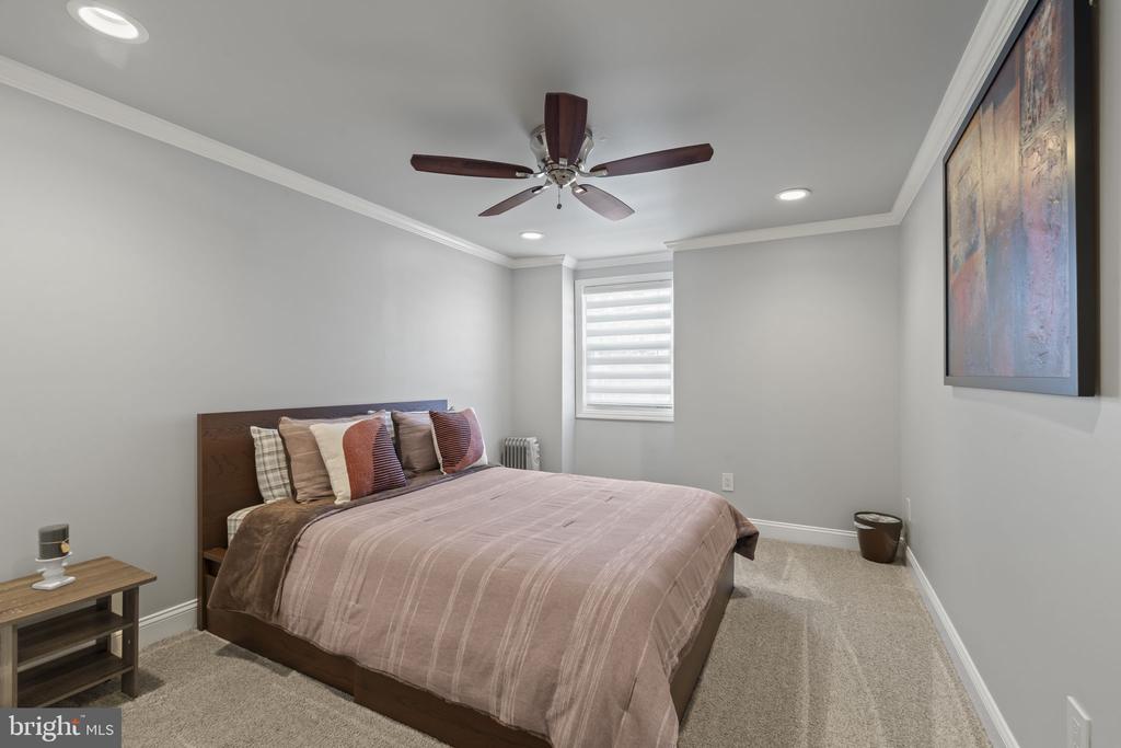 190 WESTOVER DRIVE