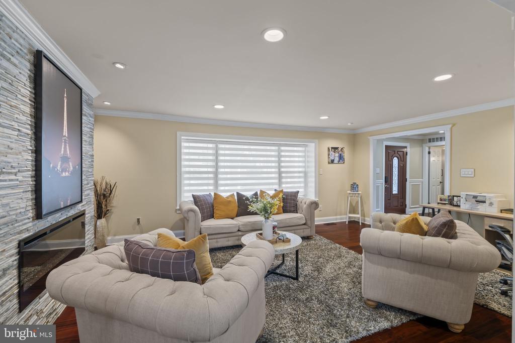 190 WESTOVER DRIVE