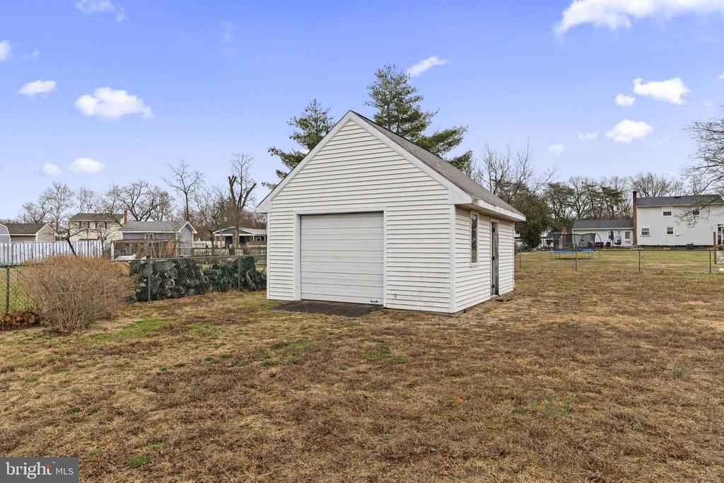 14 MONTCLAIR DRIVE