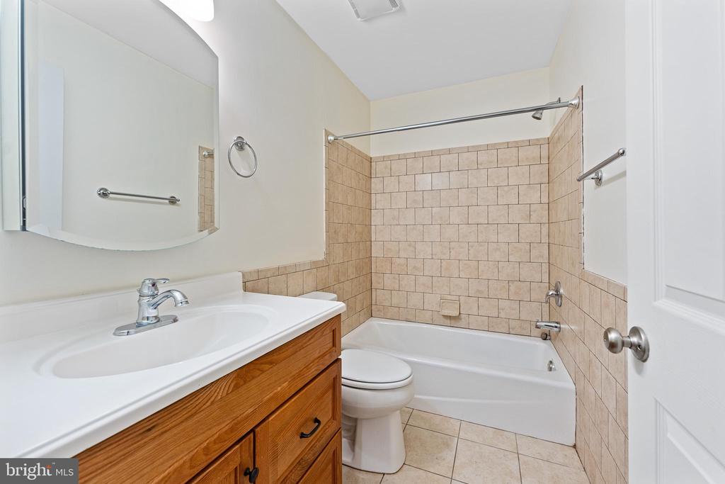 807 WESTFIELD ROAD