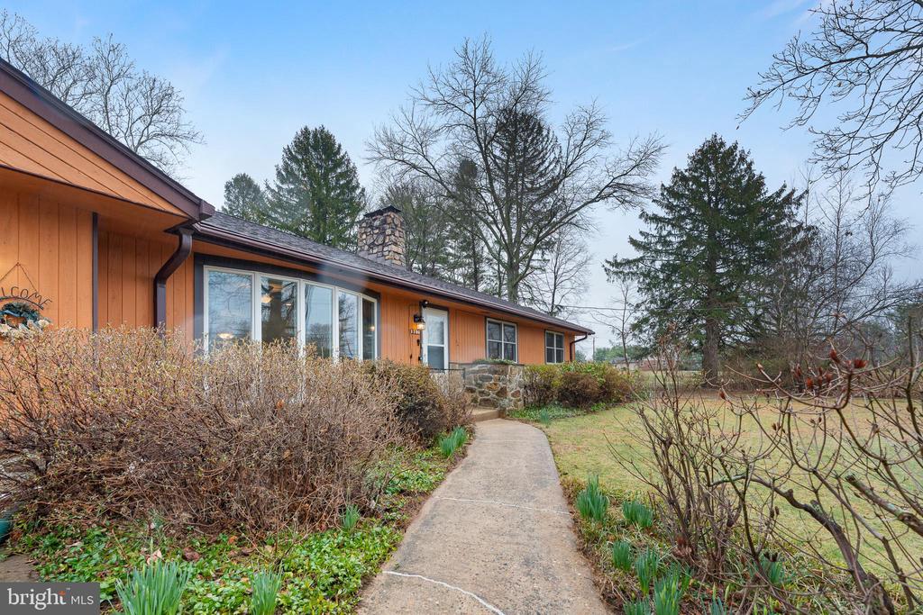 807 WESTFIELD ROAD