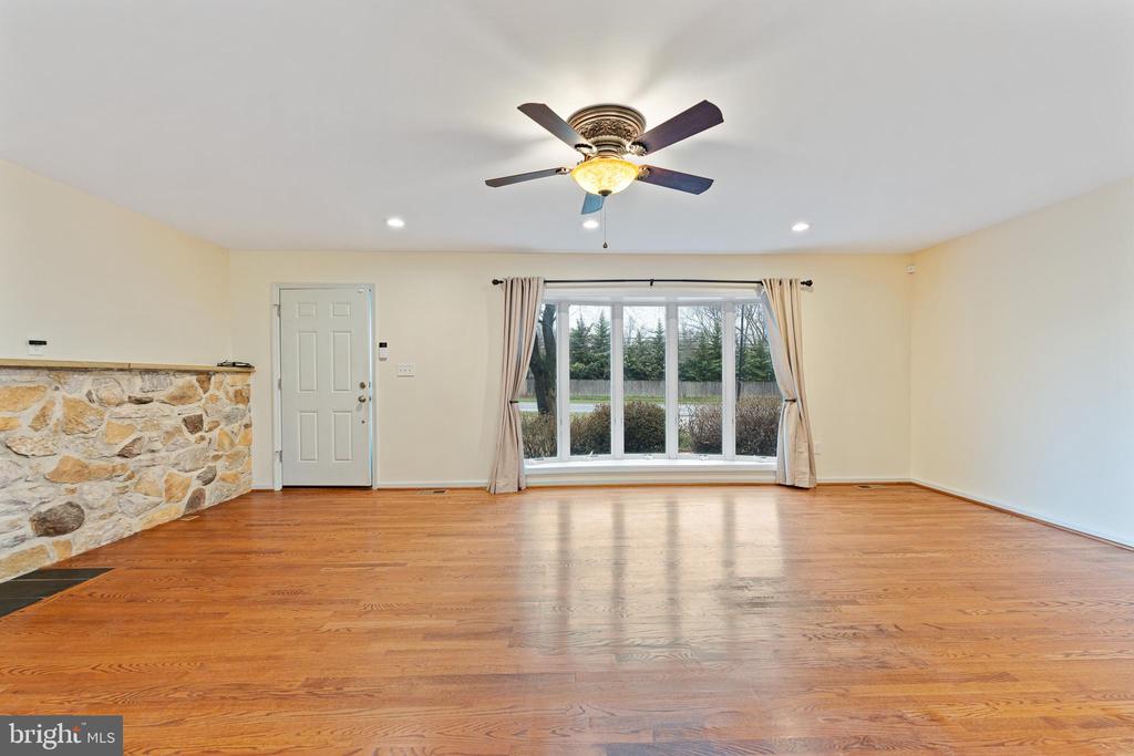 807 WESTFIELD ROAD