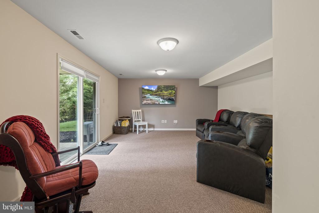 1572 JASON DRIVE