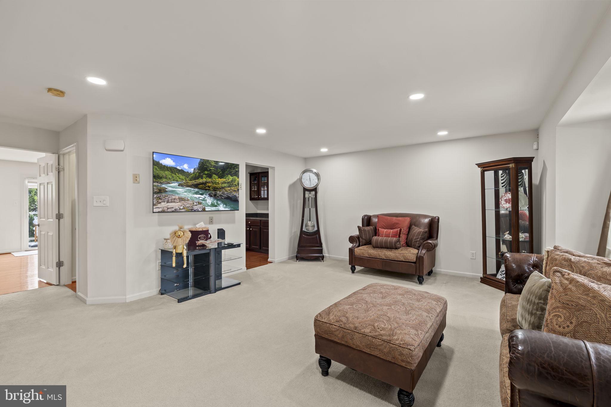 1572 JASON DRIVE