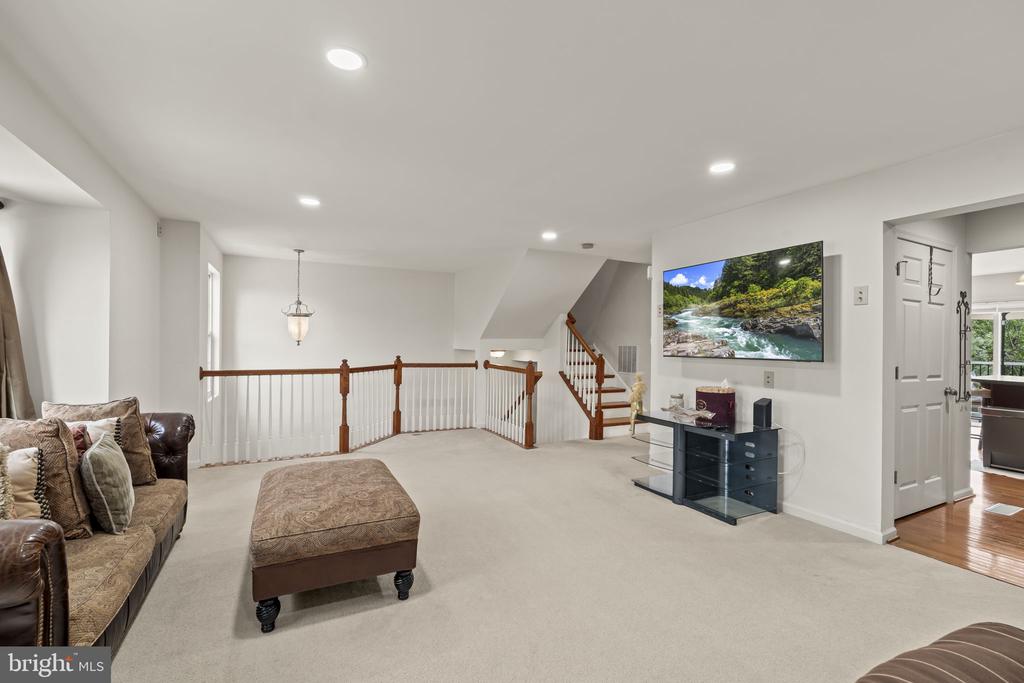 1572 JASON DRIVE