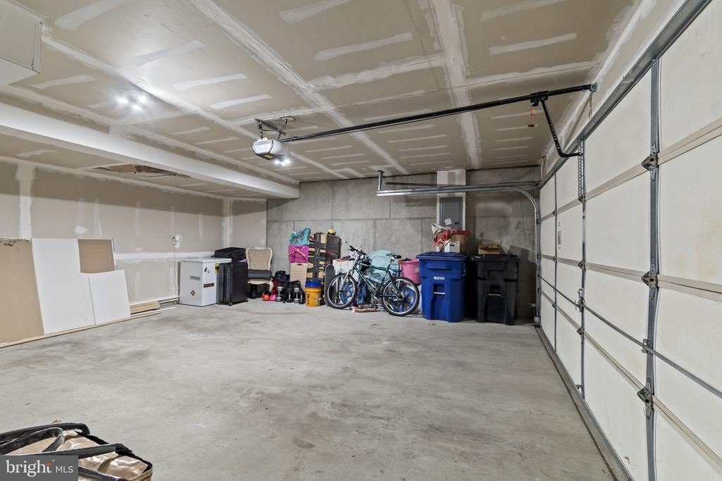 1572 JASON DRIVE