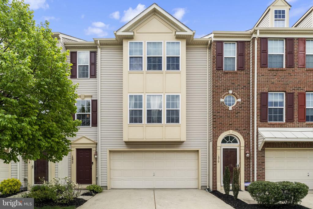1572 JASON DRIVE