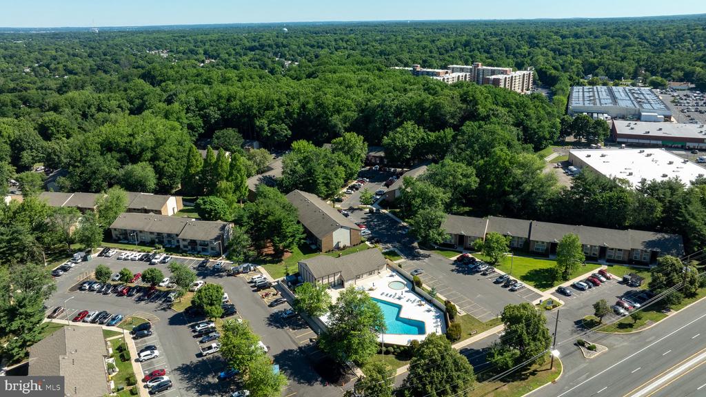 115 E KINGS HIGHWAY Unit: #140