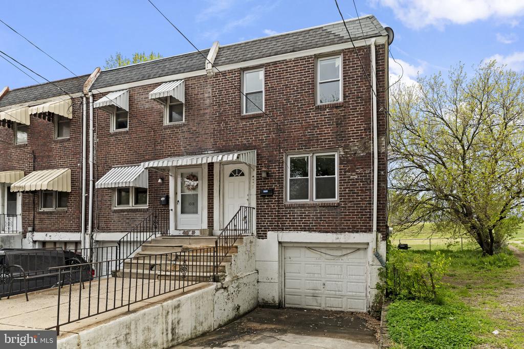 1016 S MERRIMAC ROAD
