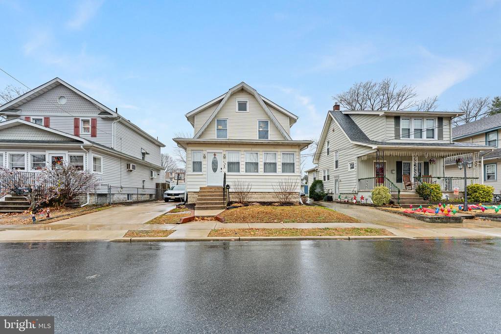 308 HAZEL AVENUE