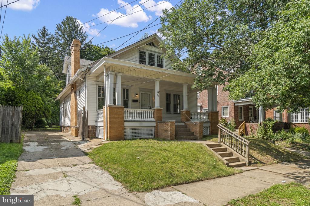 39 MAPLE AVENUE