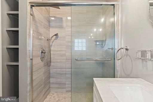 409 S SPRINGFIELD ROAD