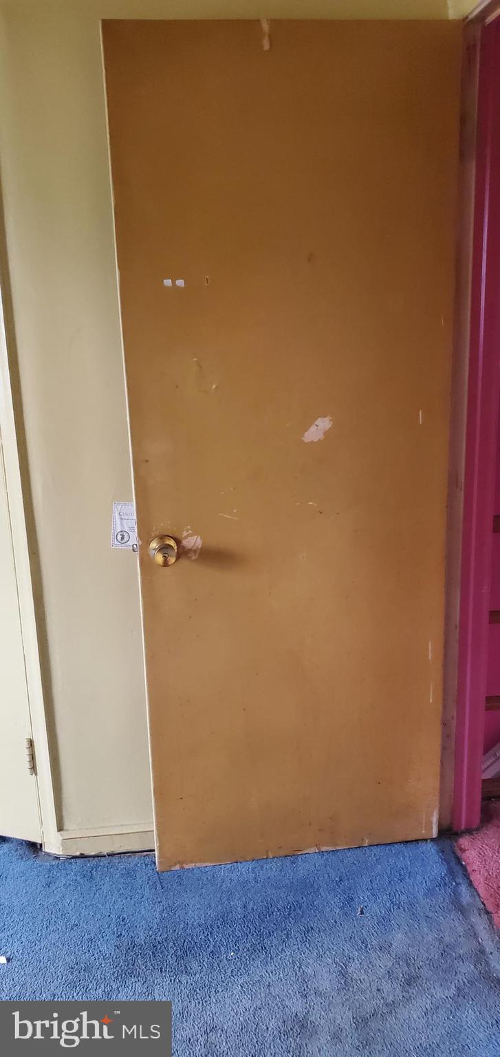 1214 E Mount Airy Ave