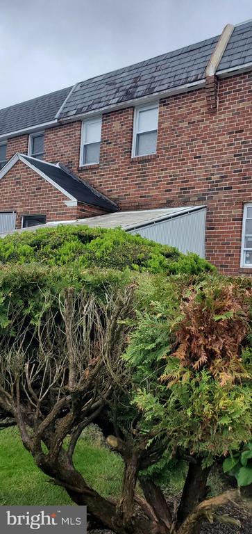 1214 E Mount Airy Ave