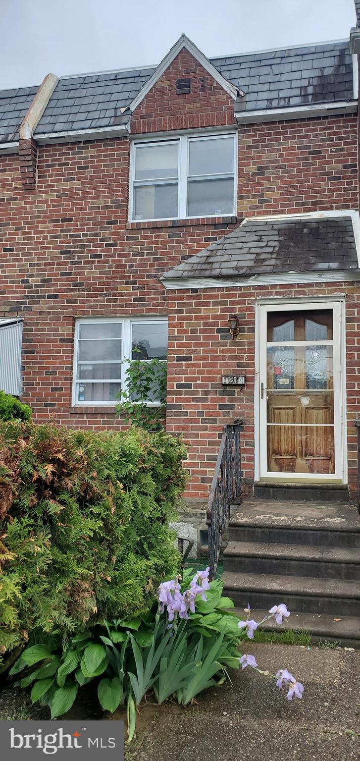 1214 E Mount Airy Ave