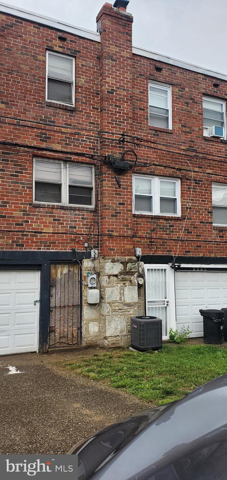 1214 E Mount Airy Ave