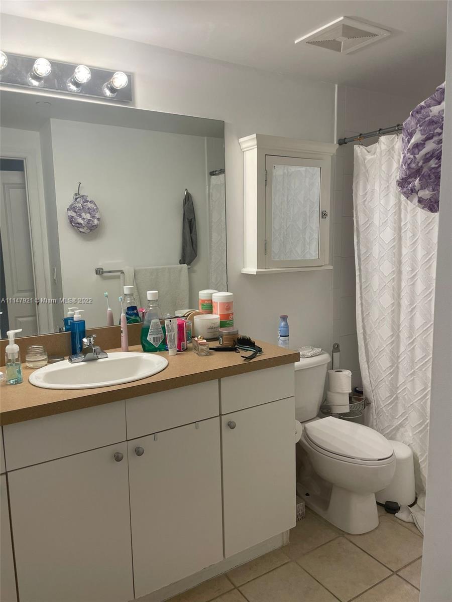 1250 S Miami Ave Unit: 905