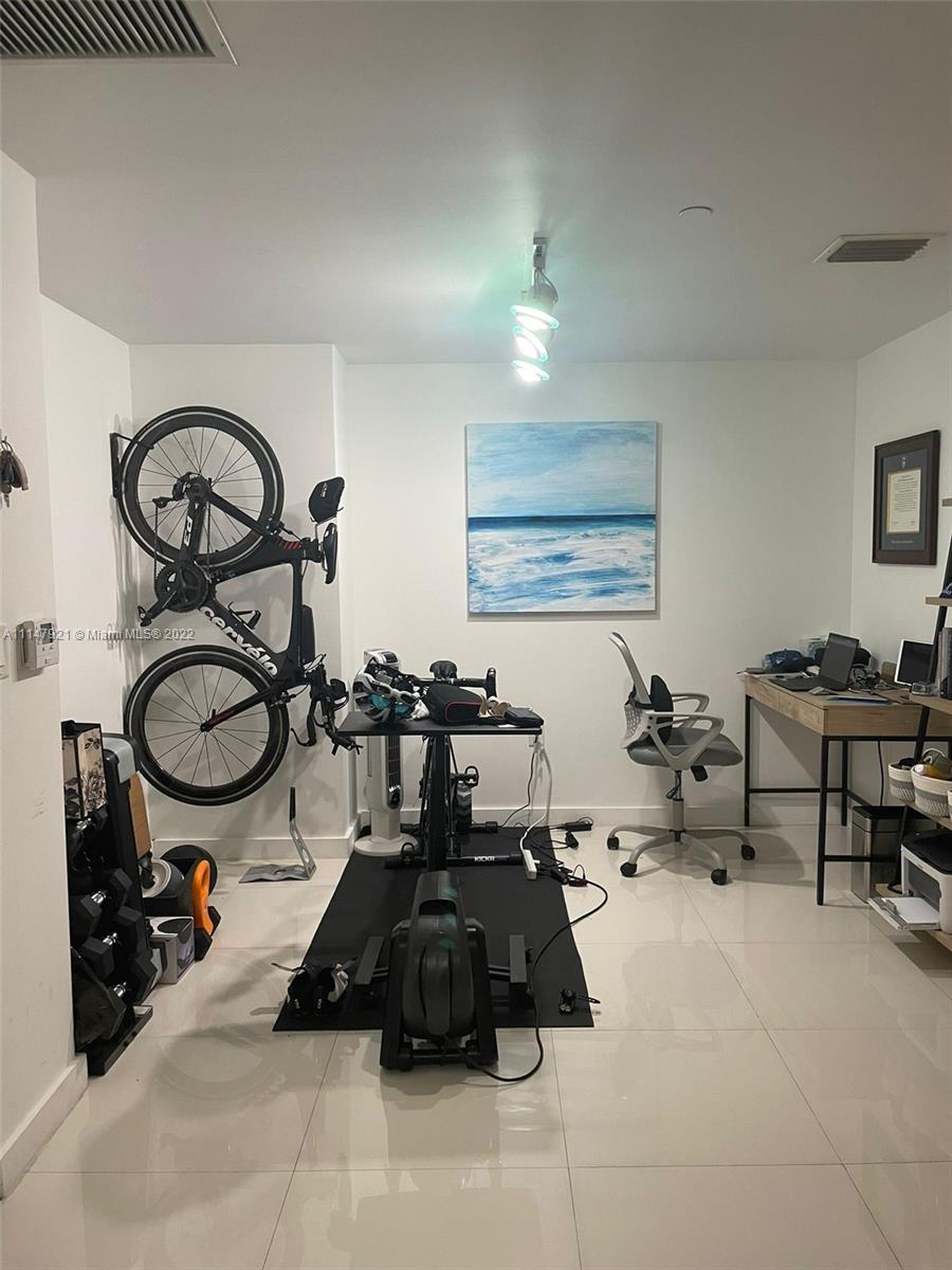 1250 S Miami Ave Unit: 905