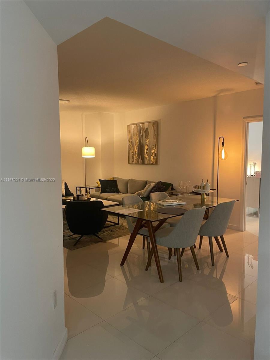 1250 S Miami Ave Unit: 905