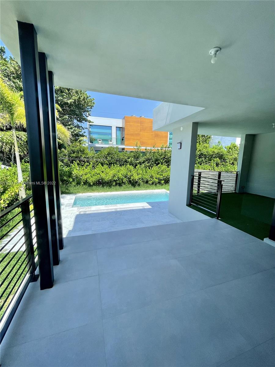 304 Fernwood Rd # 304