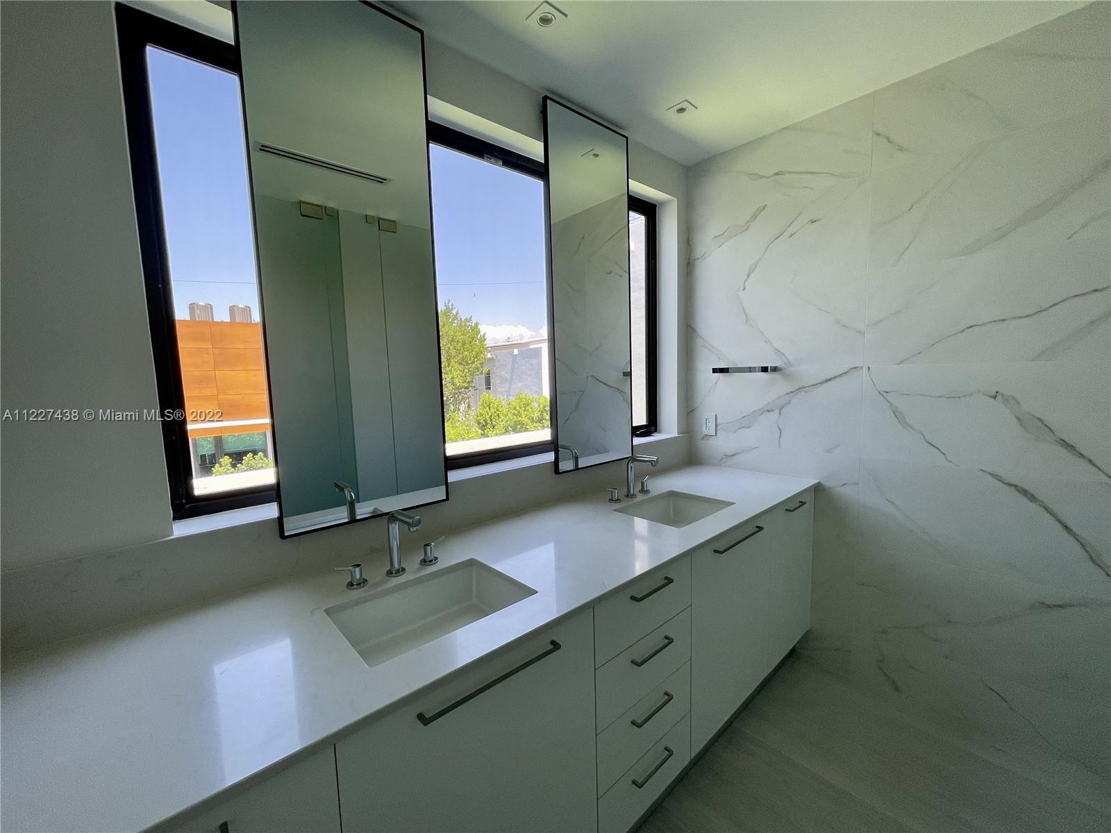 304 Fernwood Rd # 304