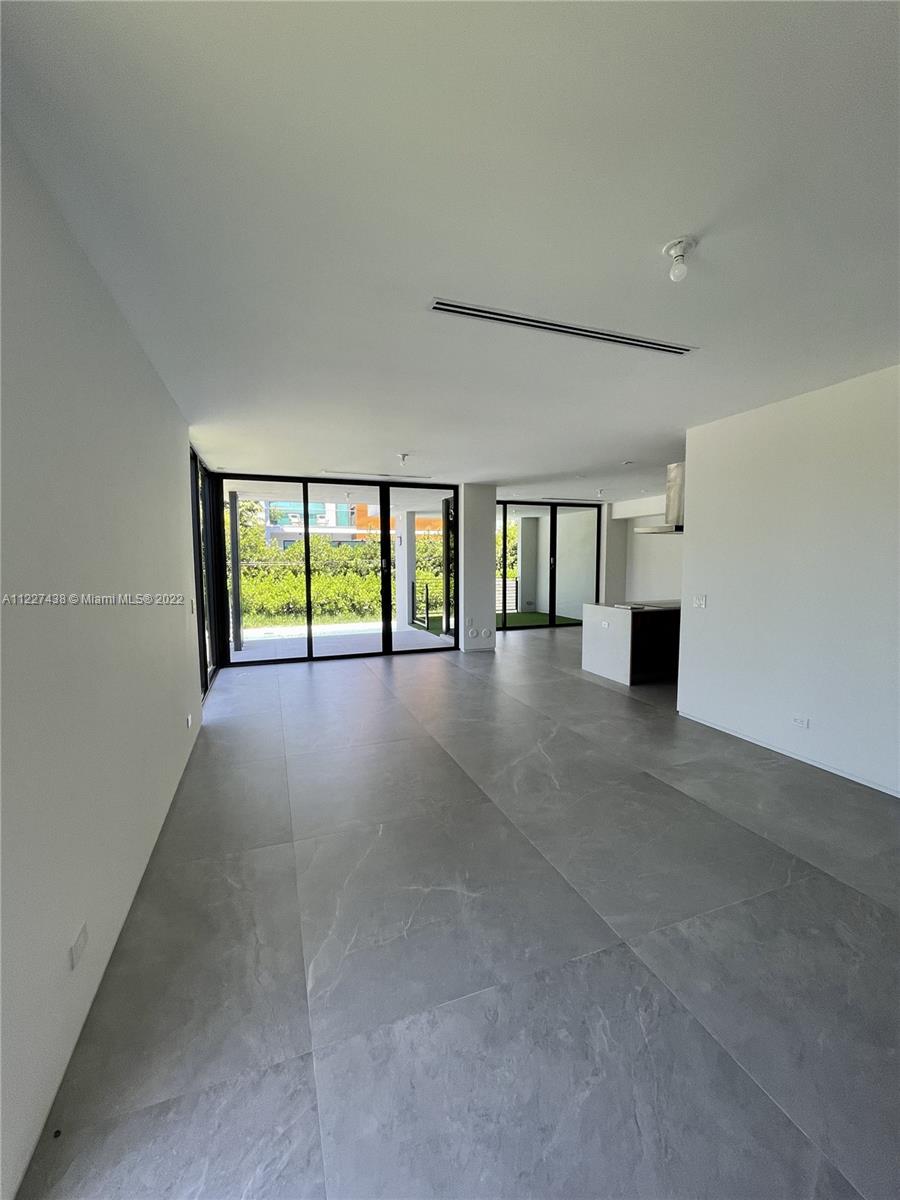 304 Fernwood Rd # 304