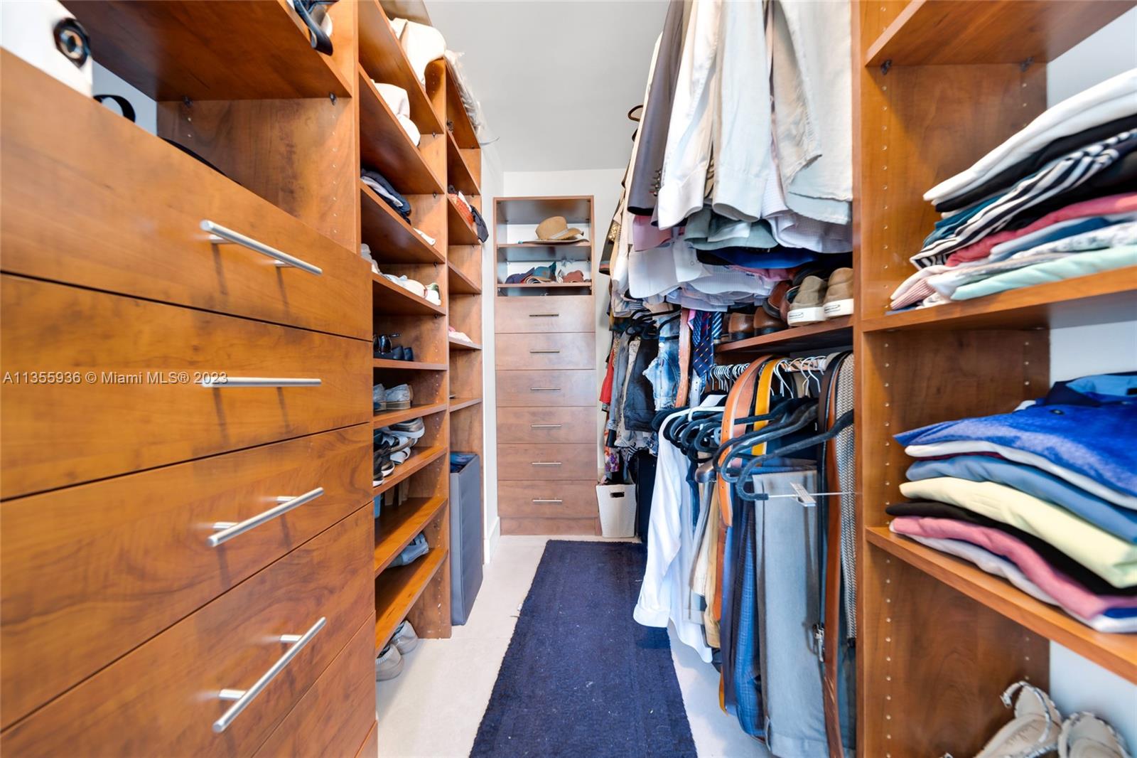 1155 BRICKELL BAY DR # 3002