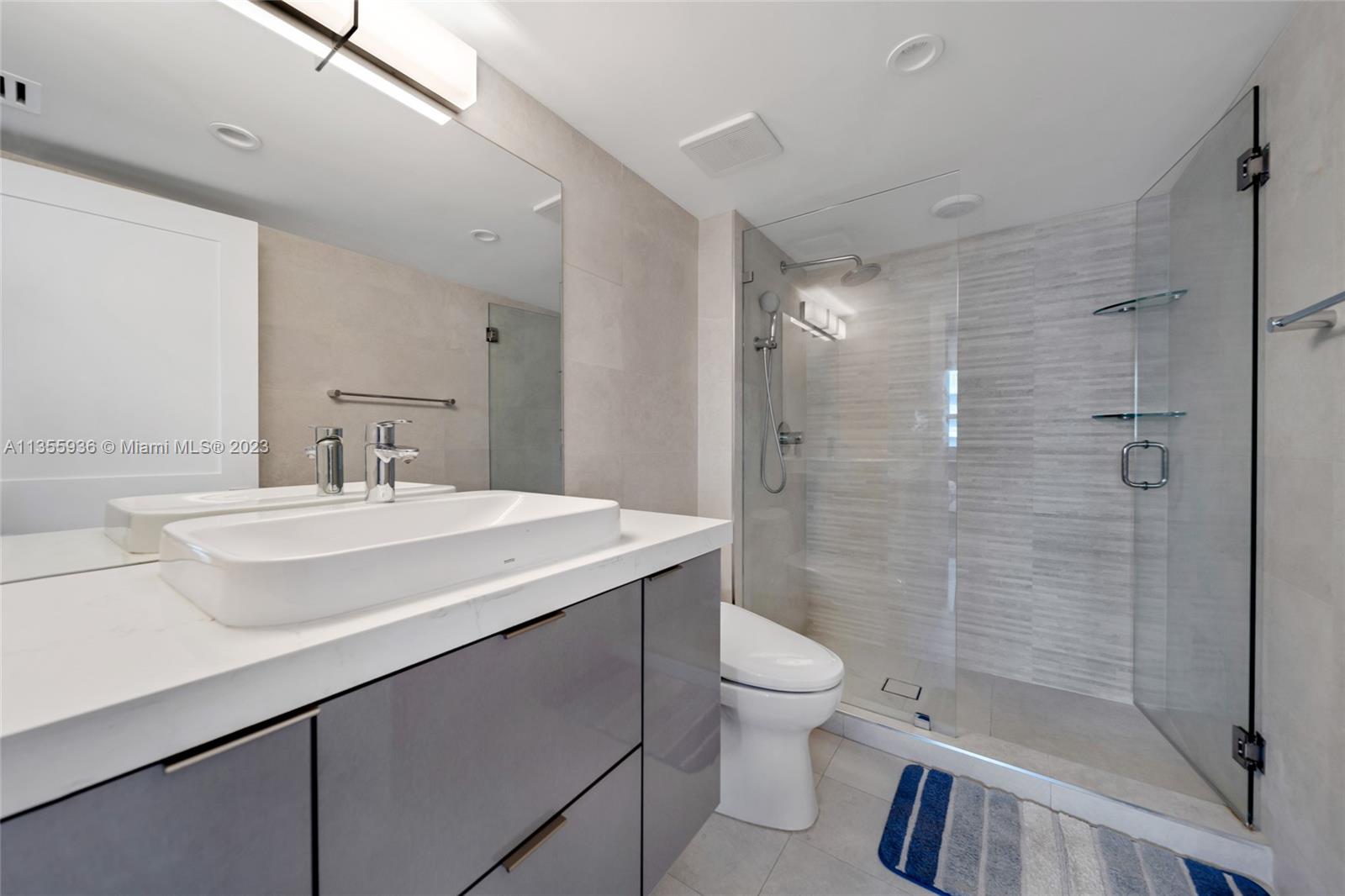 1155 BRICKELL BAY DR # 3002