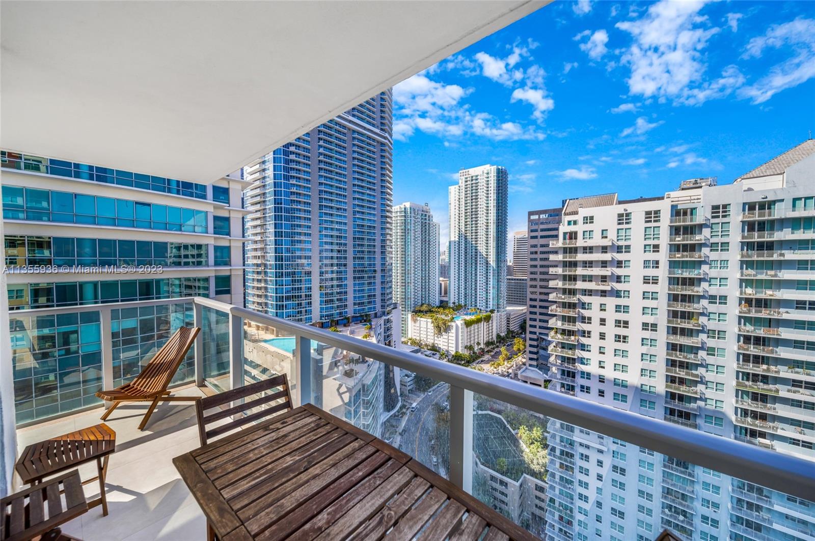 1155 BRICKELL BAY DR # 3002
