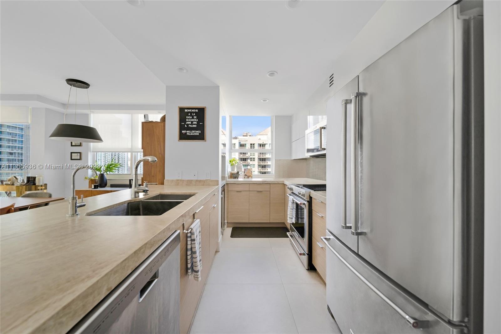 1155 BRICKELL BAY DR # 3002