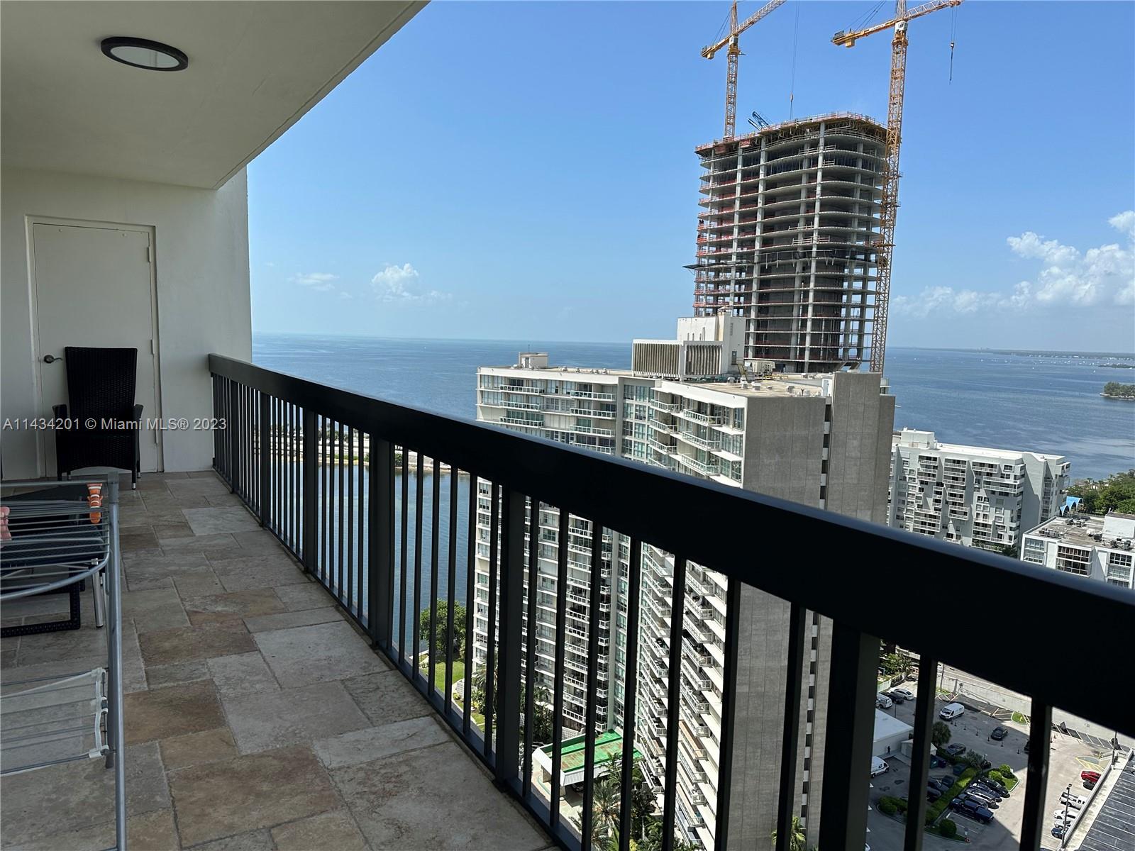 2333 Brickell Ave. # 2716