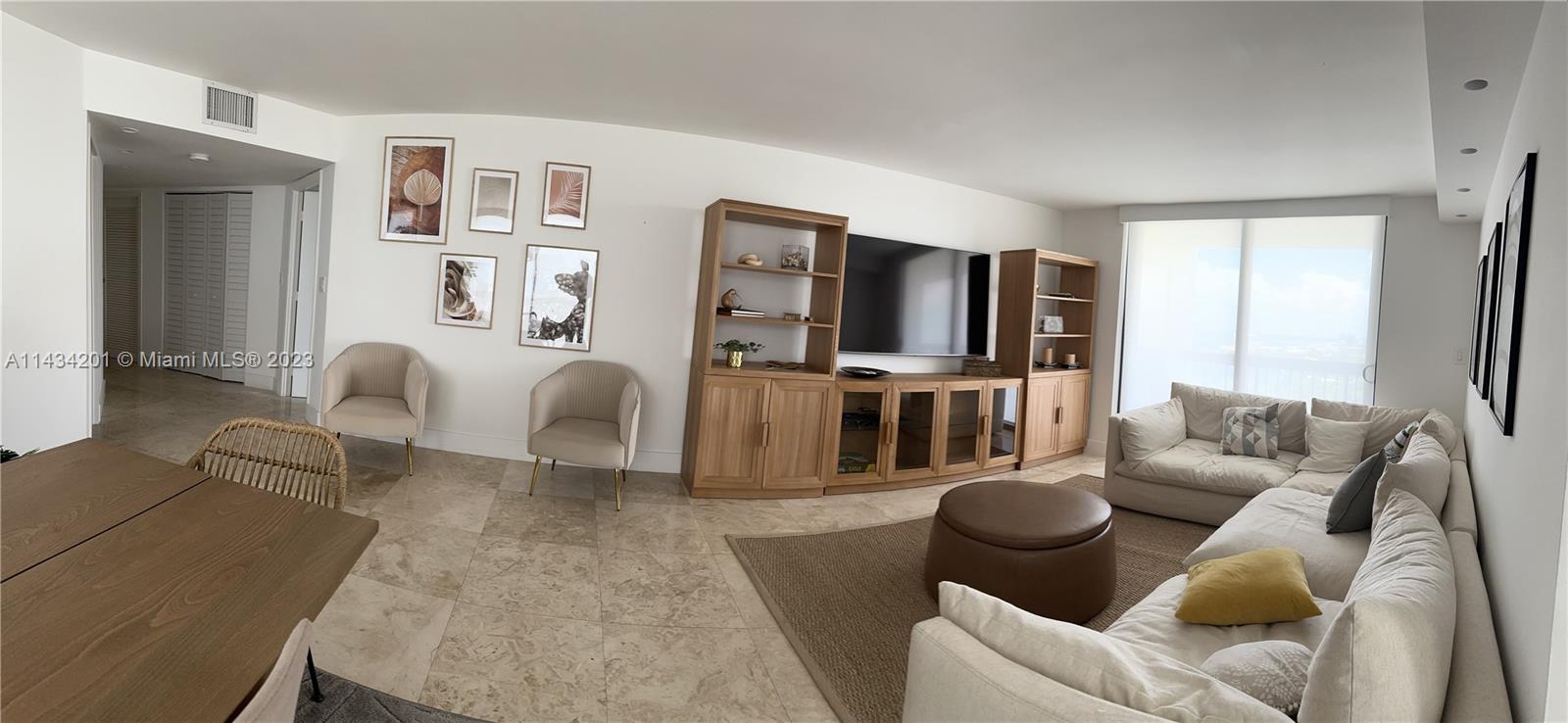 2333 Brickell Ave. # 2716