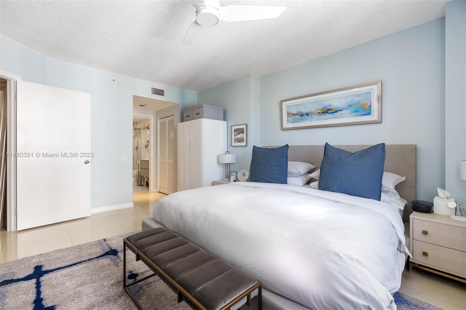 701 Brickell Key Blvd # 2405