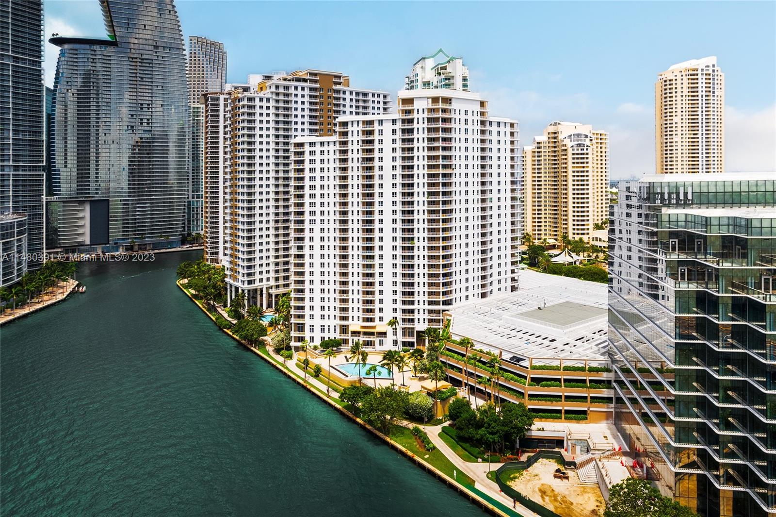 701 Brickell Key Blvd # 2405