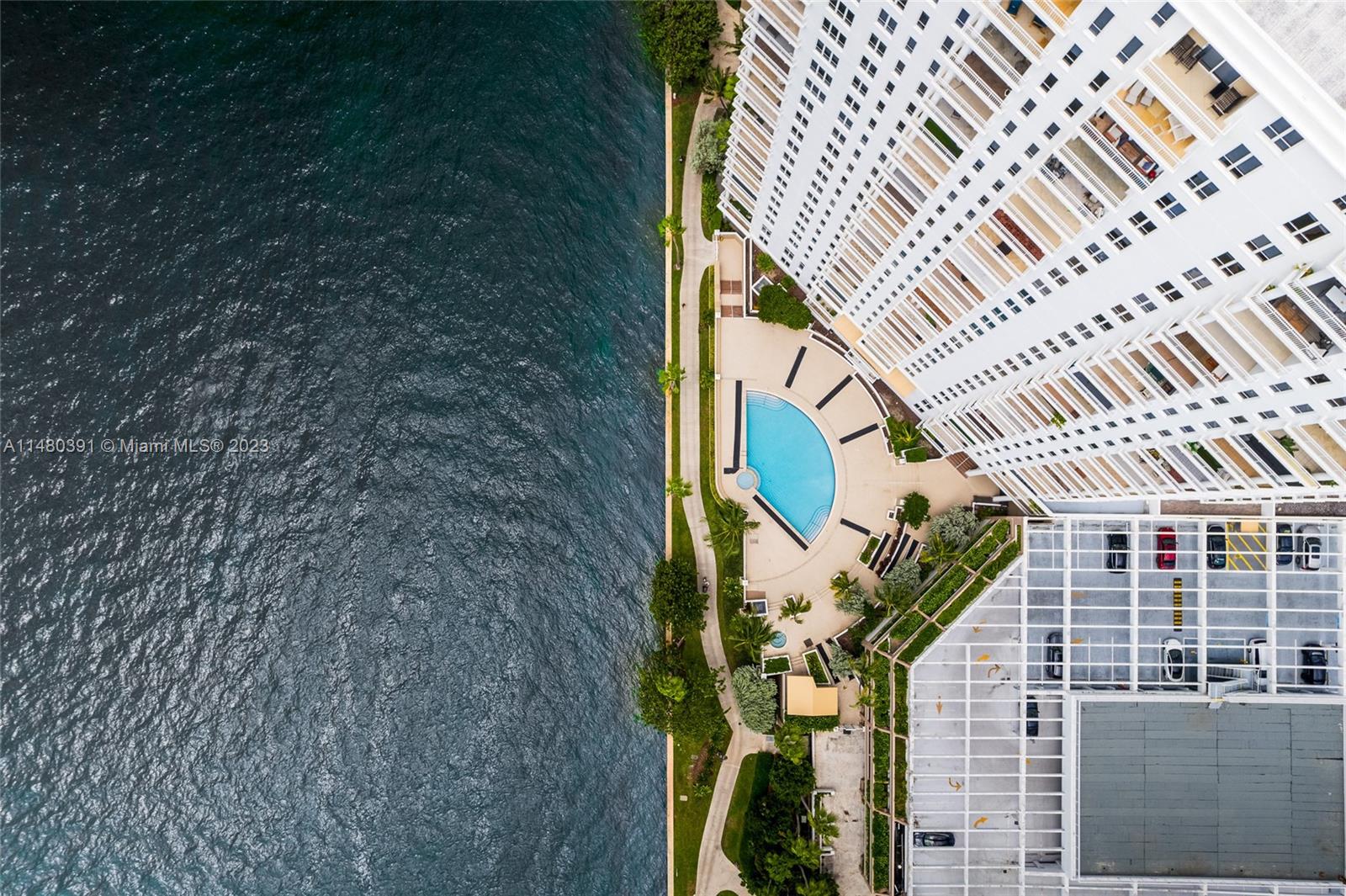 701 Brickell Key Blvd # 2405