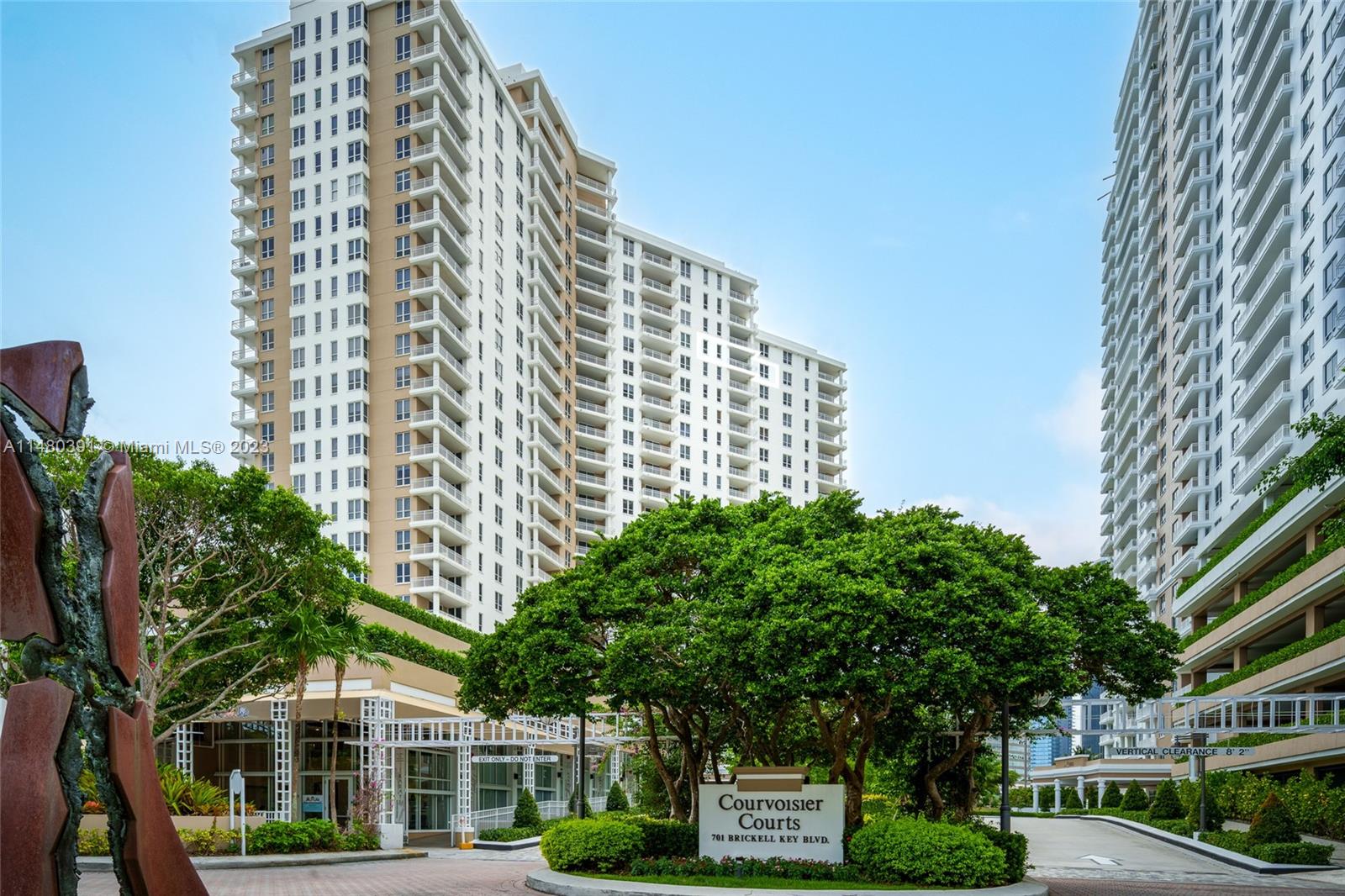 701 Brickell Key Blvd # 2405