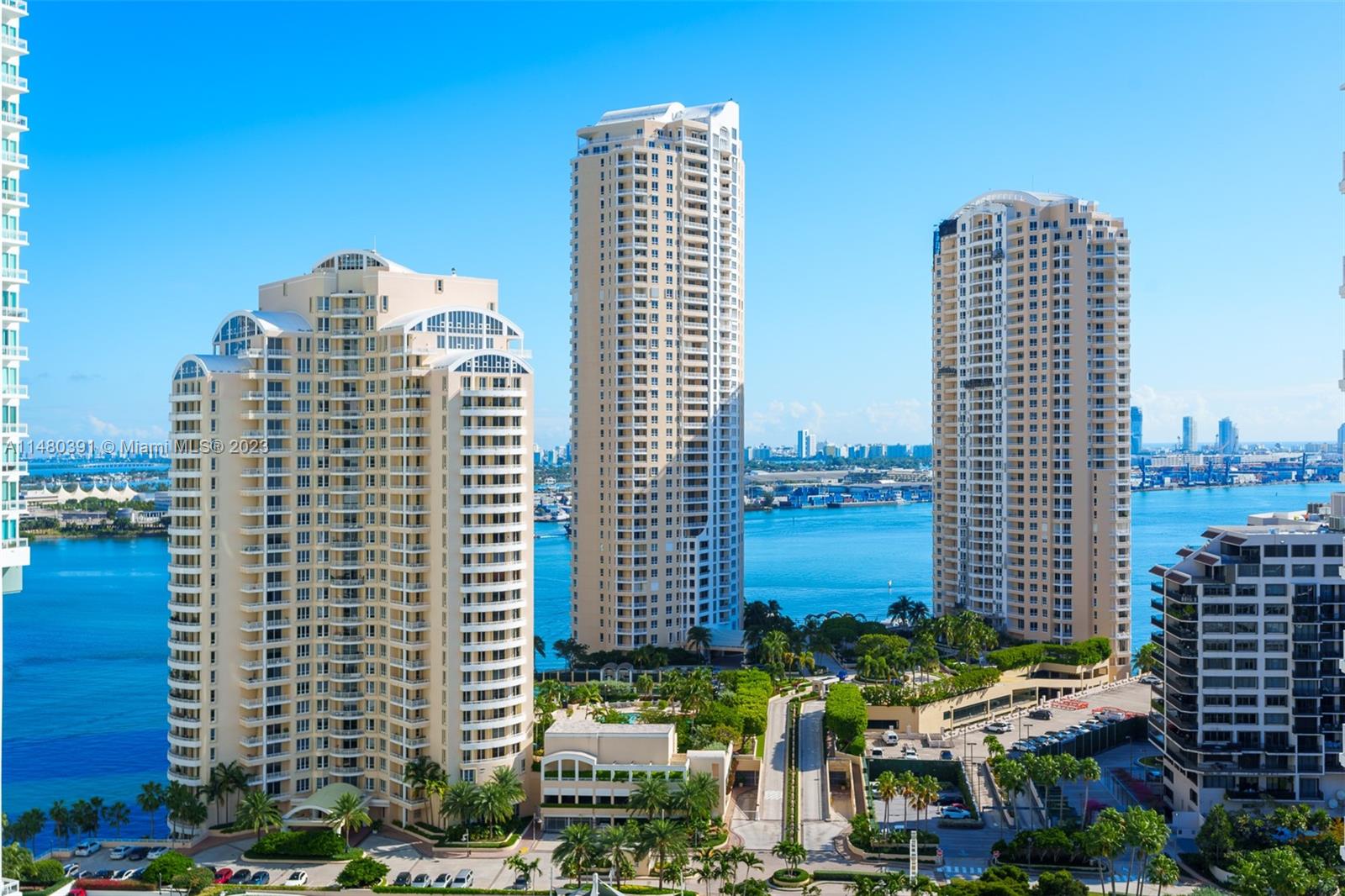 701 Brickell Key Blvd # 2405