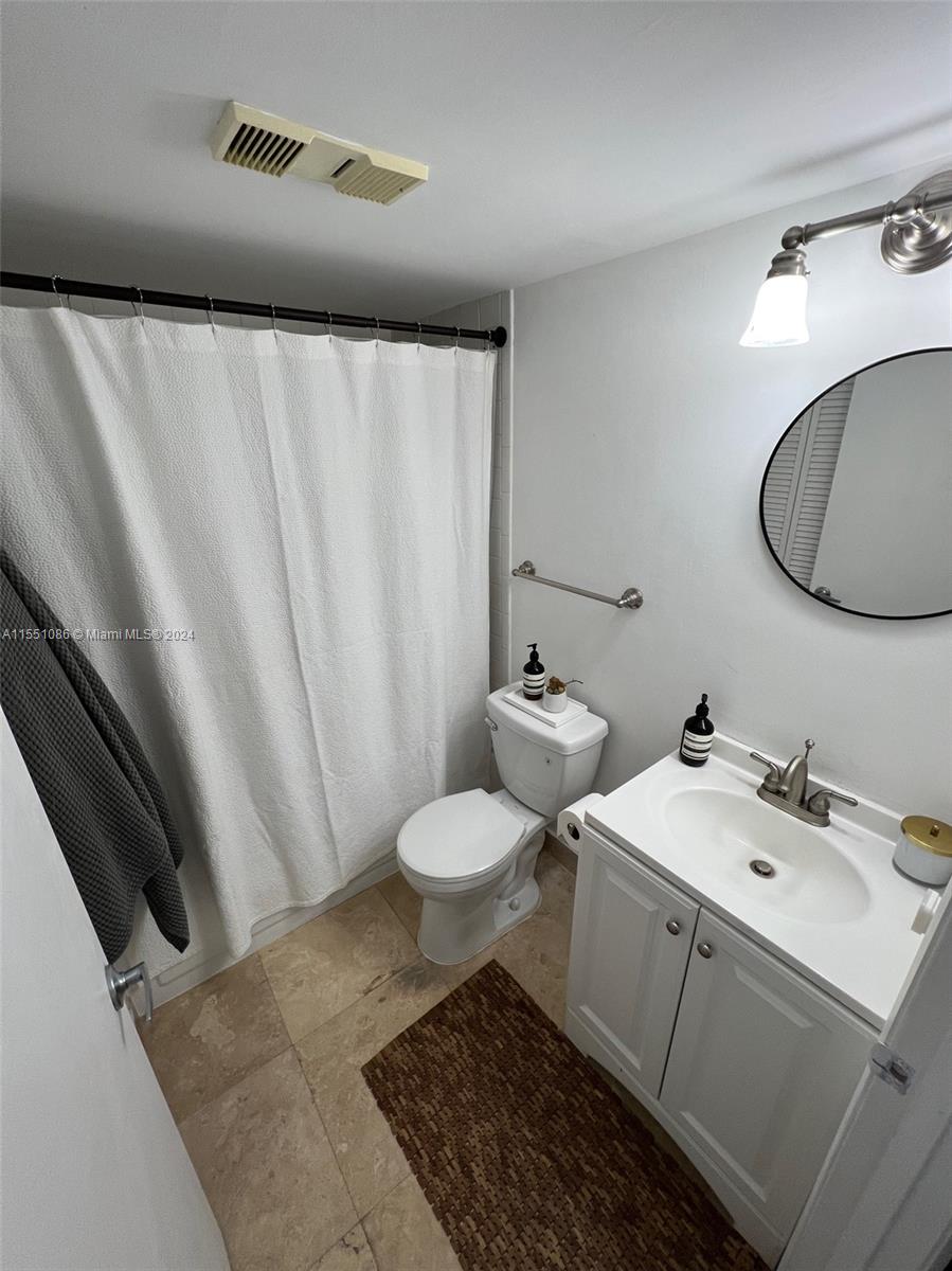 540 Brickell Key Dr # 809