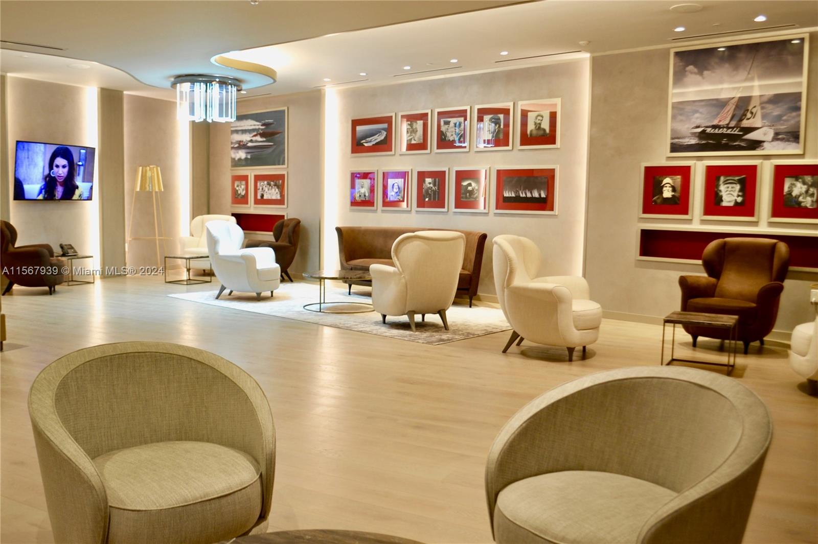 1000 Brickell Plaza # 4704