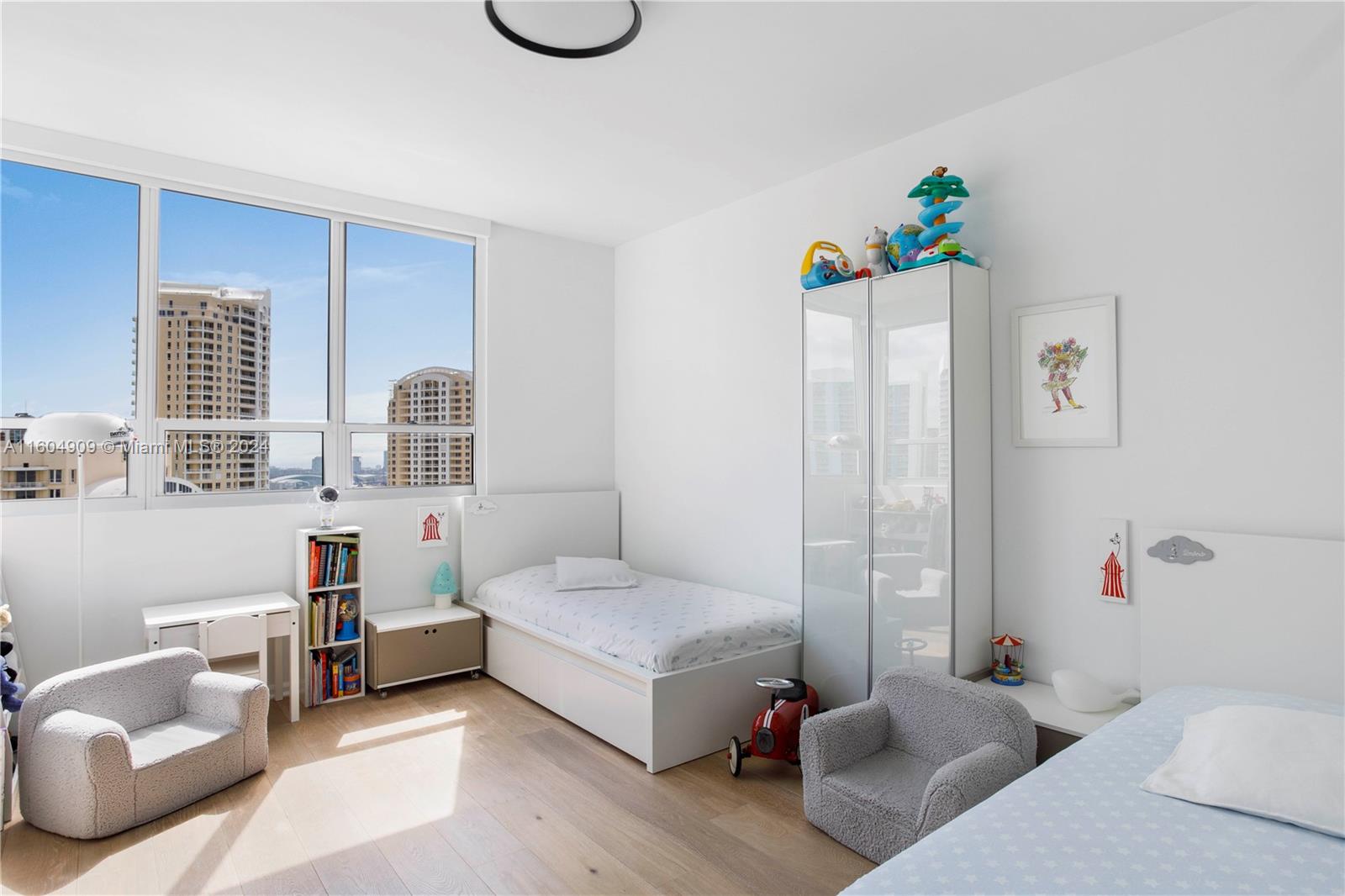 801 Brickell Key Blvd # 3112