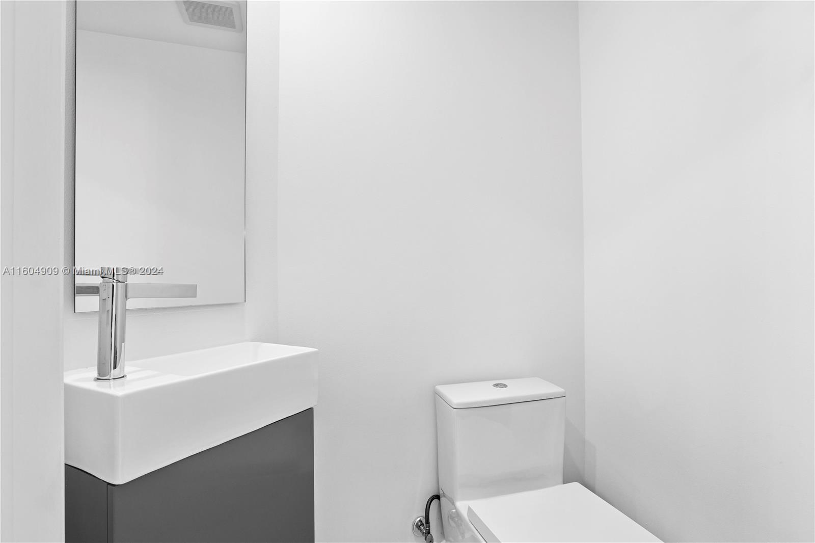 801 Brickell Key Blvd # 3112