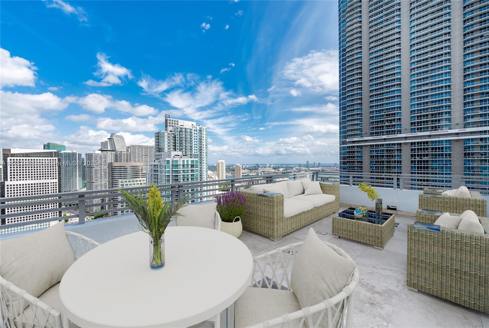 1060 Brickell Ave # 4203