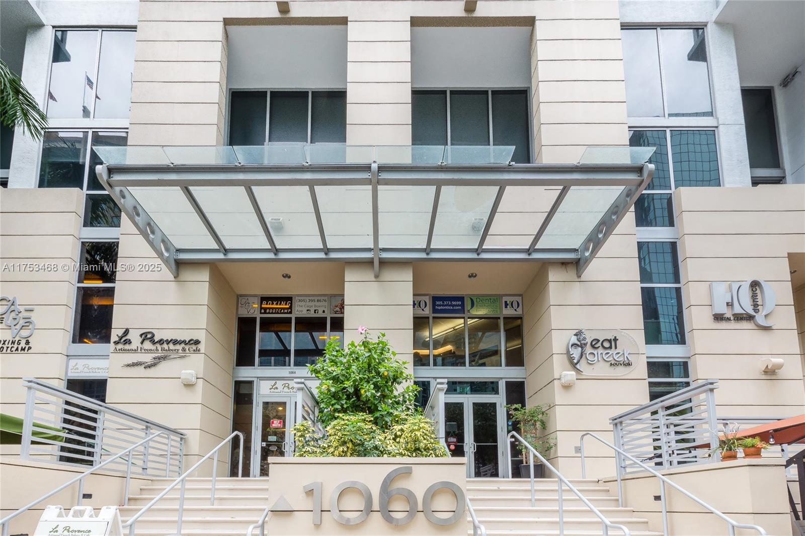 1060 Brickell Ave # 4203