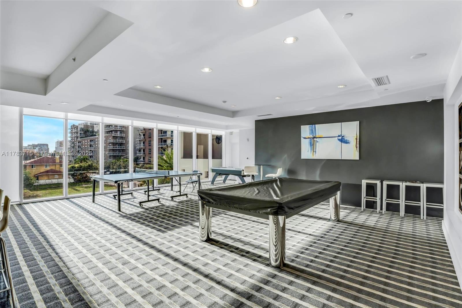 600 NE 27th St # 1901